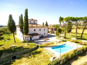 ISA-Farmhouse with swimming-pool just 20 minutes from Arezzo, apartments with panoramic views